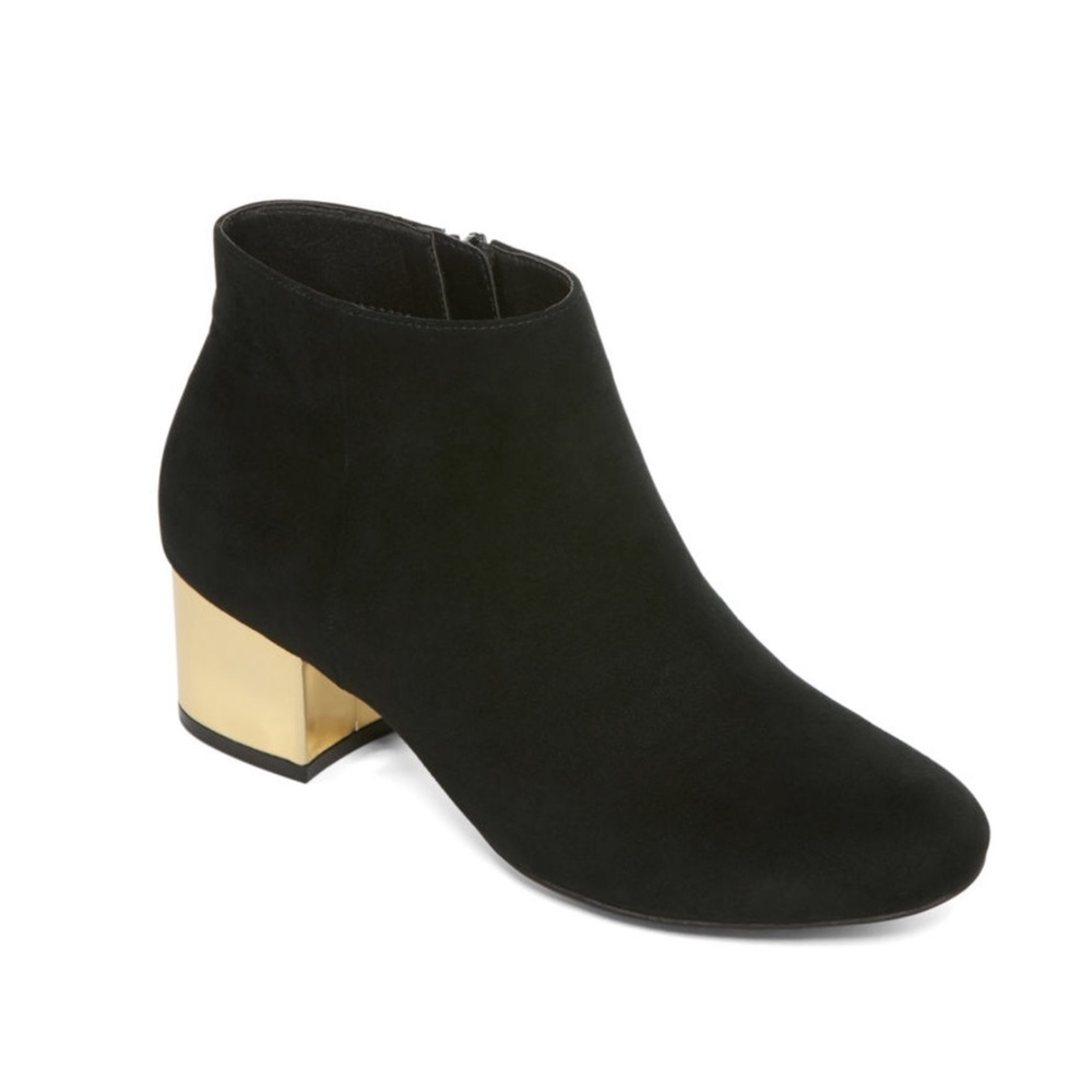 Gold heeled black booties!